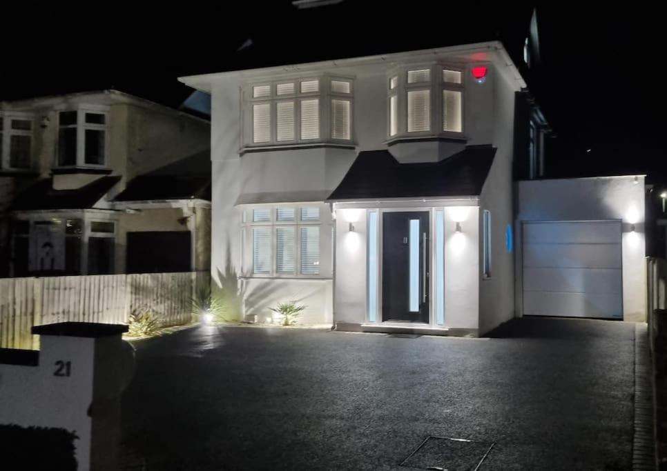 Villa Northbourne House à Ferndown Extérieur photo