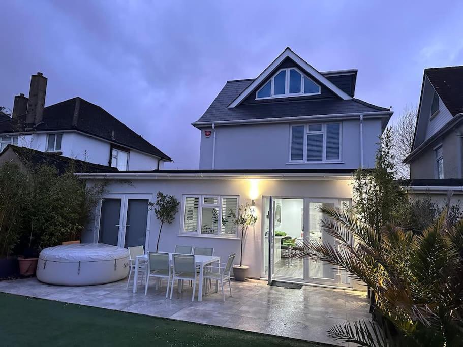Villa Northbourne House à Ferndown Extérieur photo